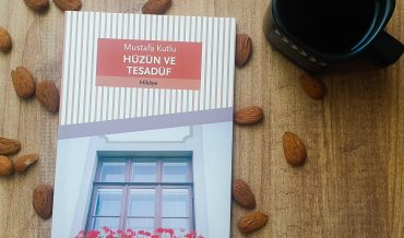 Mustafa Kutlu – Hüzün Ve Tesadüf