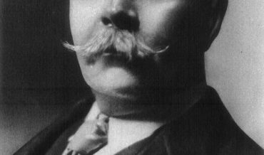 Arthur Conan Doyle