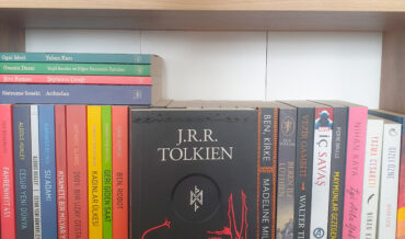 John Ronald Reuel Tolkien – Hobbit